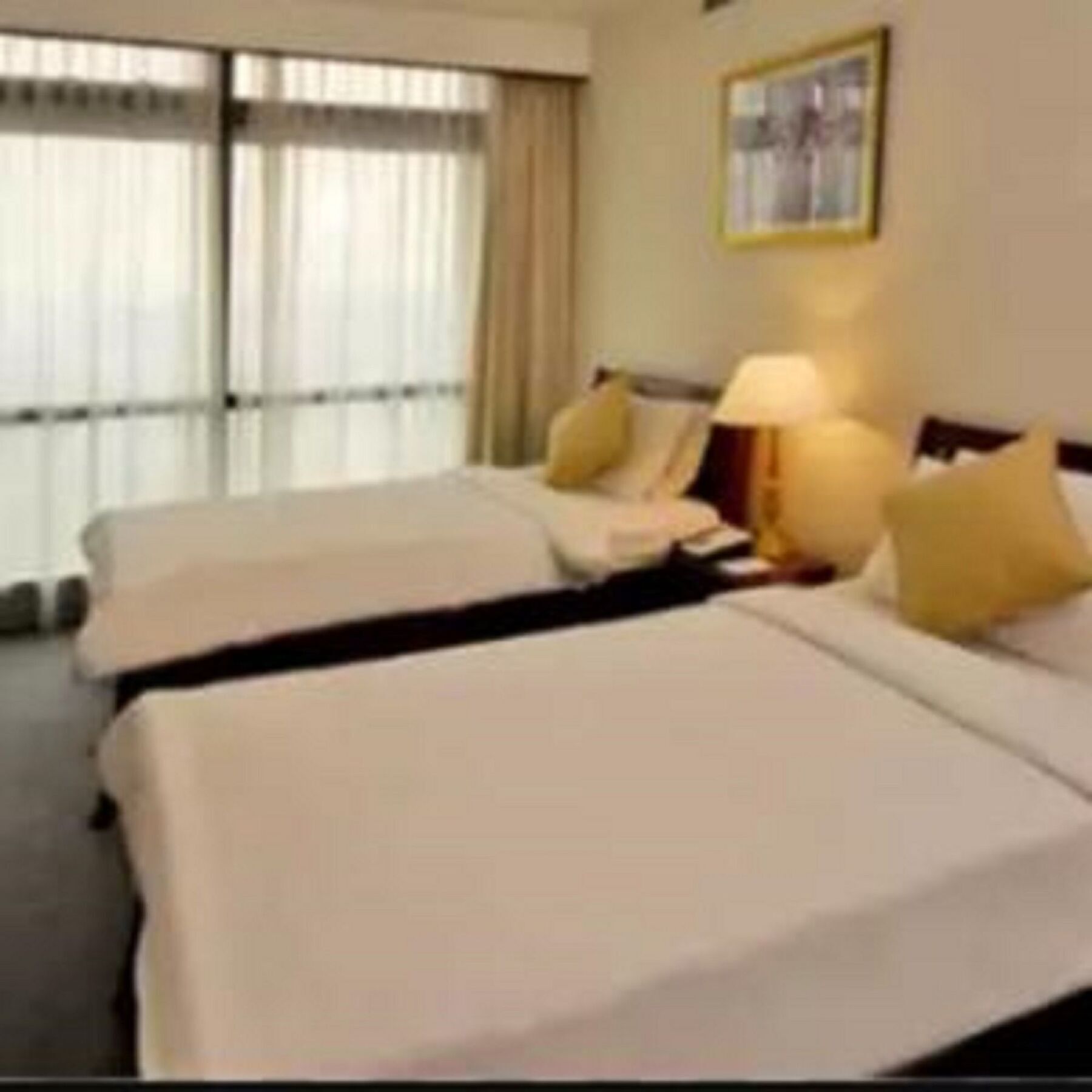 1imbi Times Square Hotel