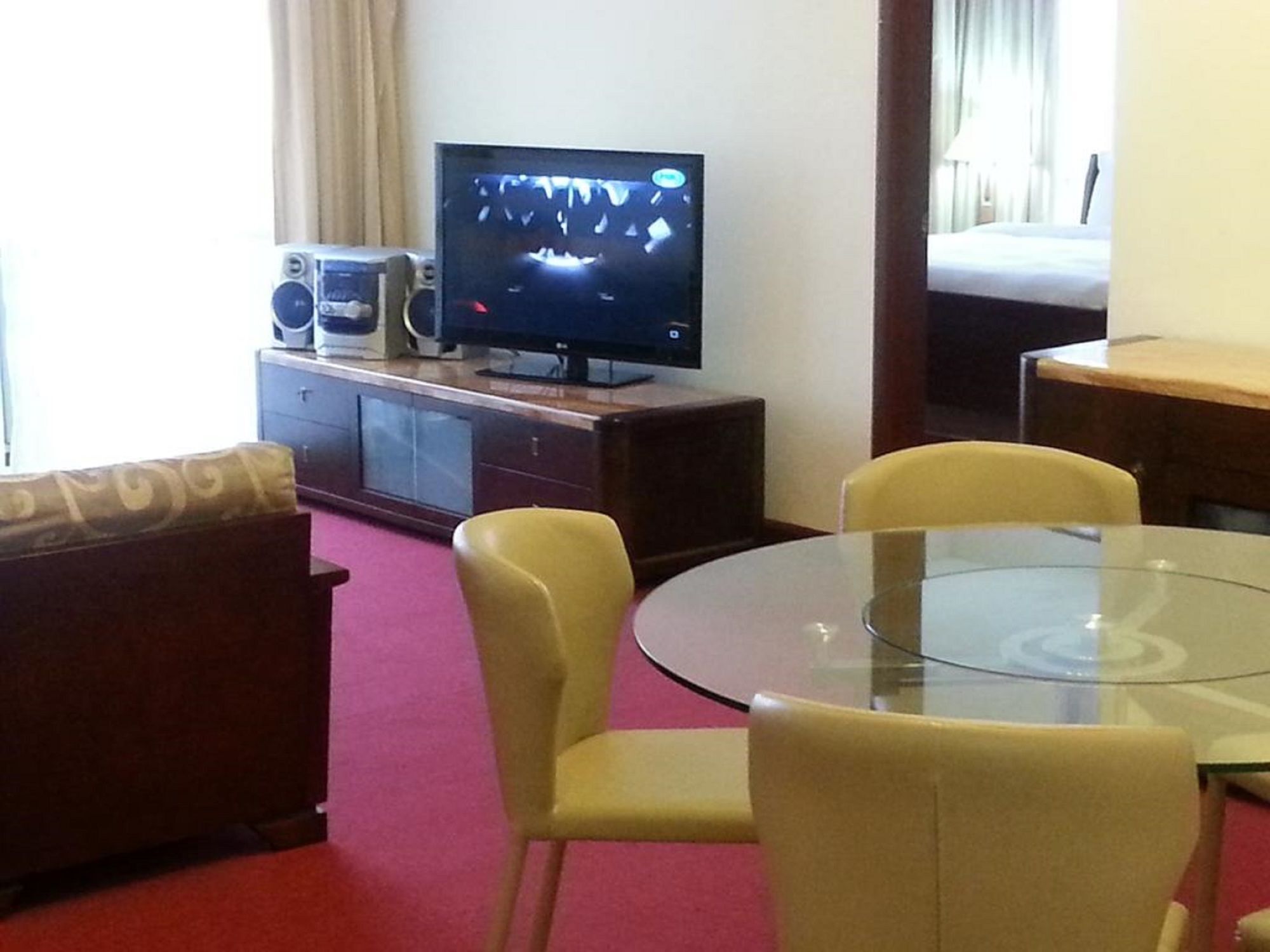1imbi Times Square Hotel